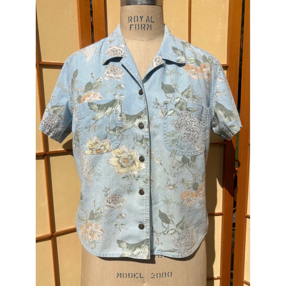 Liz Claiborne Floral Cotton Cropped Denim Short Sleeve Button Down Shirt Medium